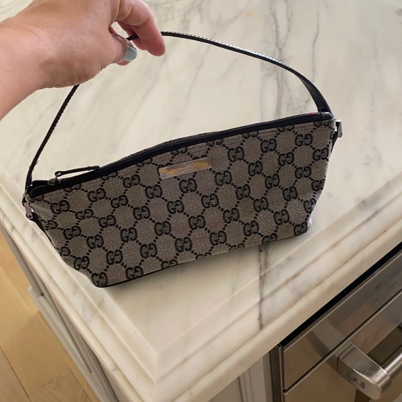 Gucci Handbags - Gucci small handbag -vintage